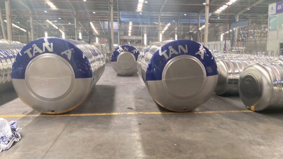 bon nuoc inox cong nghiep tan a dai thanh