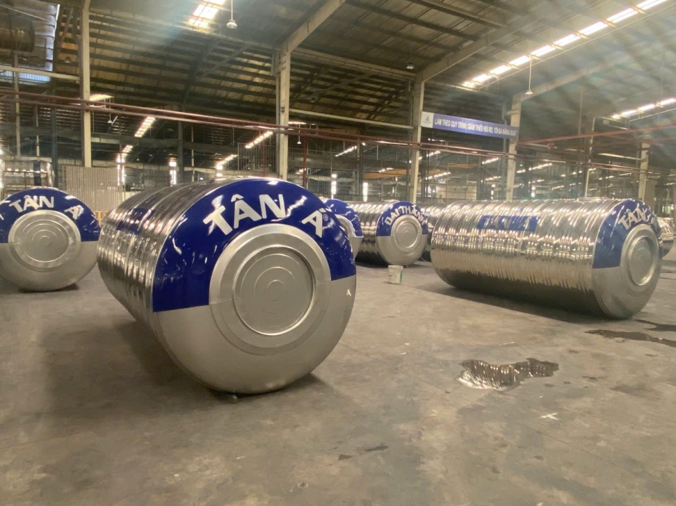 bon nuoc inox cong nghiep tan a dai thanh