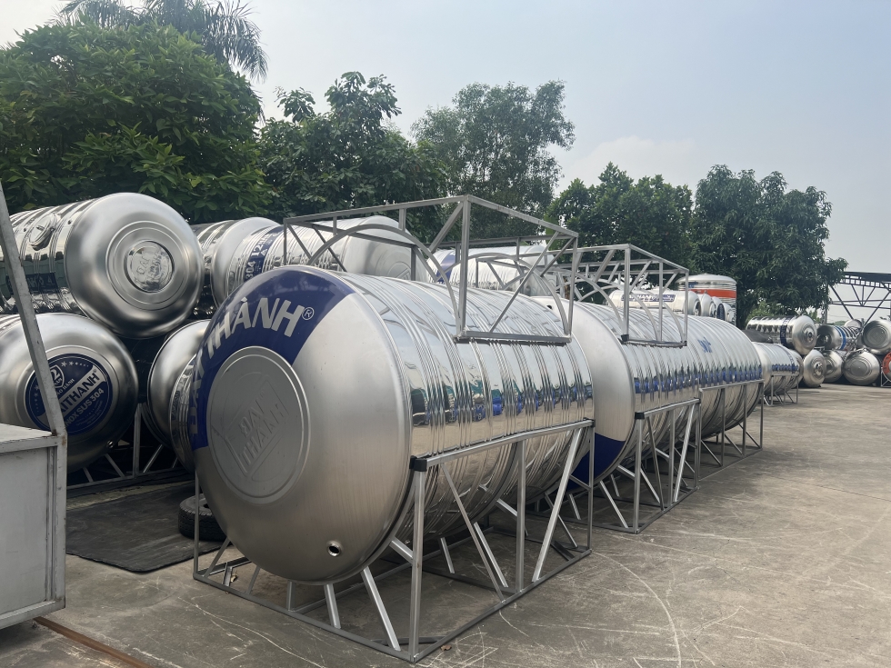 bon nuoc inox tan a dai thanh