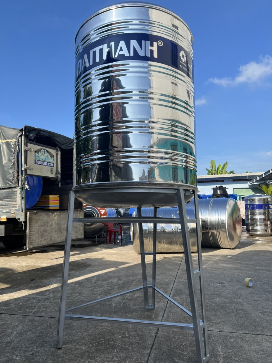 bon nuoc dai thanh chan cao